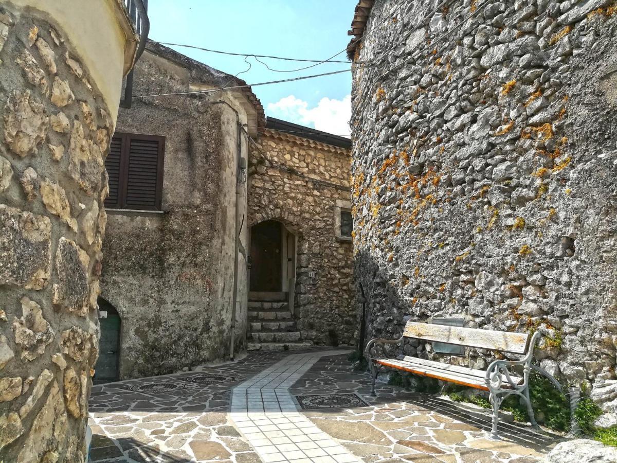 B&B Milleunapietra Romantic Guest House Ausonia Exterior foto